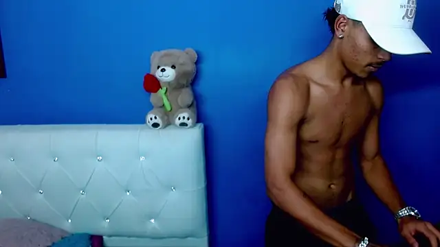 Angel_foxc13 live XXX chat