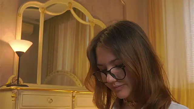 FrediaPfeiff Live XXX-chat