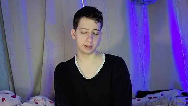 Онлайн чат XXX Timothy_Fox