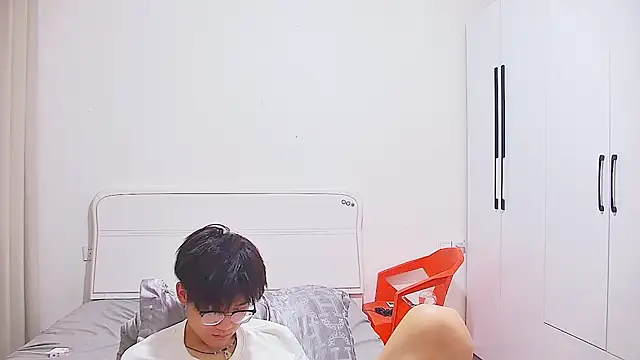 KK-cuteboy 现场XXX聊天