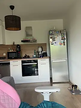 XXX chat uživo modela LaPetiteKim
