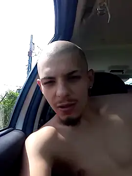 Sarpemrn112 élő XXX-chatje