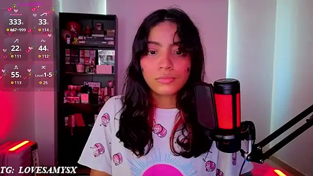 Lovelyamyy's Live XXX Chat