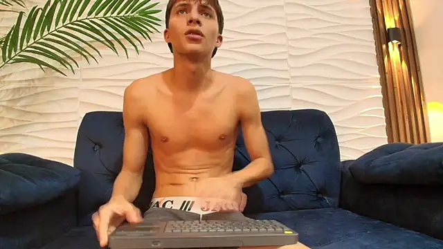צ'אט XXX בשידור חי של Pavo_tv