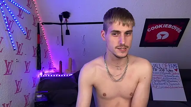 Cookieboy88 Live XXX-Chat