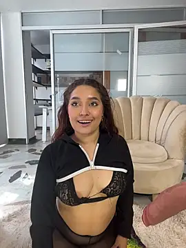 Czat XXX na żywo – Emily_Harpeer