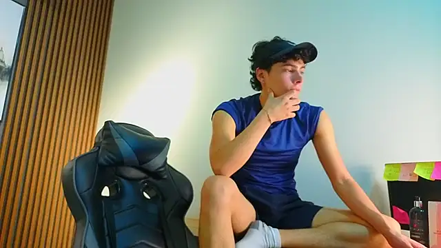 Živý XXX chat Esteban_Fire