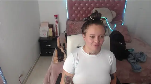 patty_squirt_'s Live XXX Chat