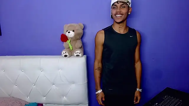 Онлайн чат XXX Angel_foxc13