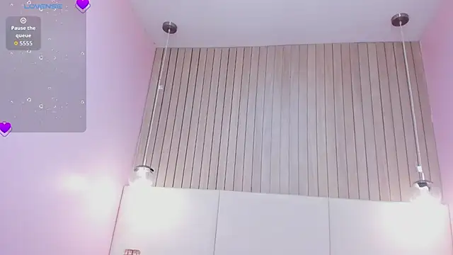 MelanyWayne_ élő XXX-chatje