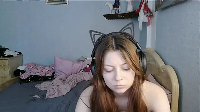AlessiaViolet Adlı Modelin Canlı XXX Sohbeti