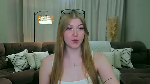 Stella_Light Chat XXX live