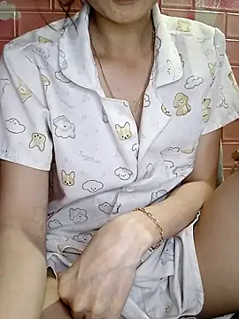 Chammy720 即時 XXX 聊天