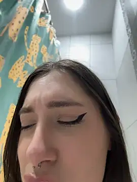 XXX chat uživo modela BOOMFOXY