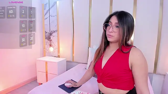 KamilaVegga's Live XXX Chat