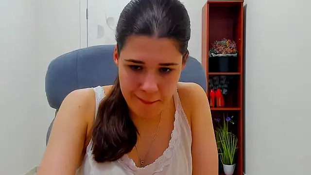 Joannia 라이브 XXX 채팅