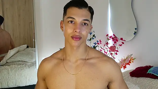 Troye_Williams élő XXX-chatje
