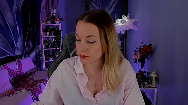 Chat XXX en directo de VireliaMoonfall