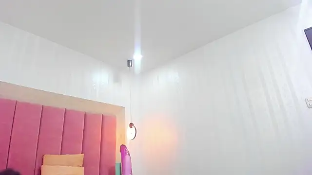 Chat XXX en directo de Brianaa_sweet7