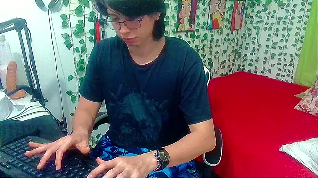 Andy_gray Chat XXX in diretta