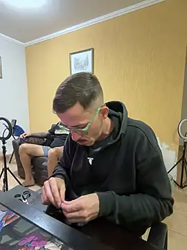 צ'אט XXX בשידור חי של MeladoDiMel