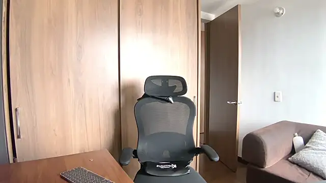 Rob_fab Chat XXX live