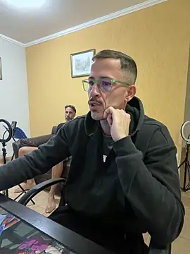 Chat XXX ao vivo de MeladoDiMel