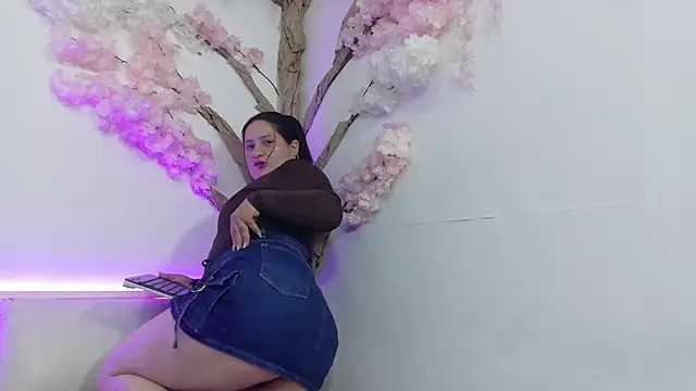 Laura__Castillo_のライブXXXチャット