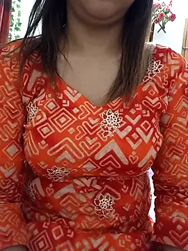 Tanha18's Live XXX Chat