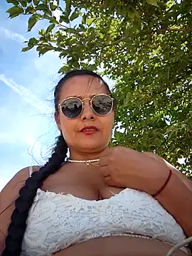 Chat +18 de bellapaty ao vivo