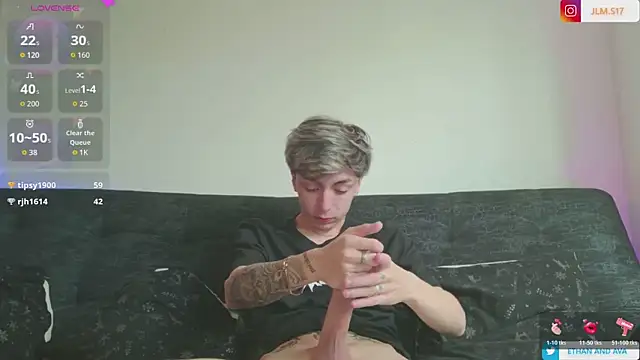 ethan_and_ava live XXX chat