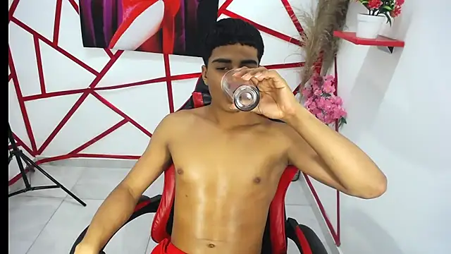 oliver-parker Live XXX Chat