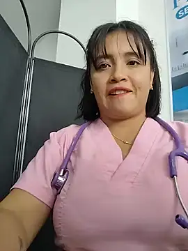 Nurse_Alice-7's Live XXX Chat