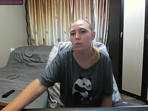 JenniDeep Live XXX-chat