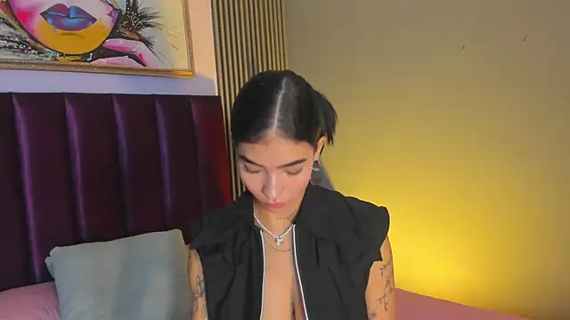 LauraAristizabal Chat XXX in diretta