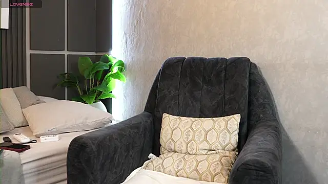 XXX chat uživo modela Lexy_Ross