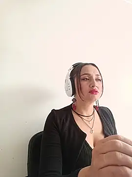 Chat XXX ao vivo de Alejandra_N
