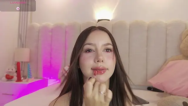 Mia_rom11 Adlı Modelin Canlı XXX Sohbeti