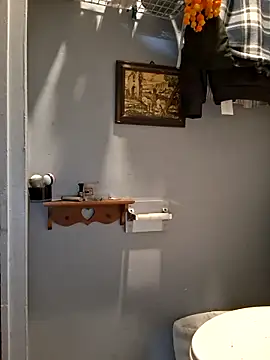 bimexpoexist Adlı Modelin Canlı XXX Sohbeti