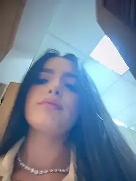 BustyAngelXXX: απευθείας συνομιλία ΧΧΧ