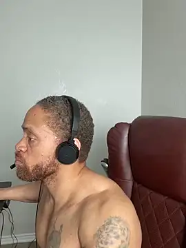Chat XXX en directo de Fathero1time