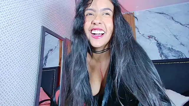 lizza_oss Chat XXX live