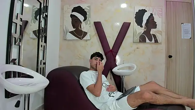 Živý XXX chat LUCKY_BOX2026