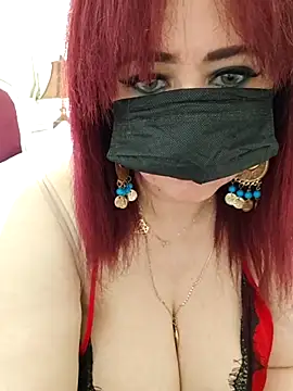 Egyptianmilf2000's Live XXX Chat