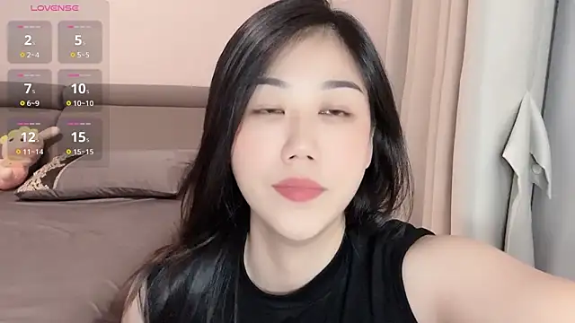 F-Yuwei 即時 XXX 聊天