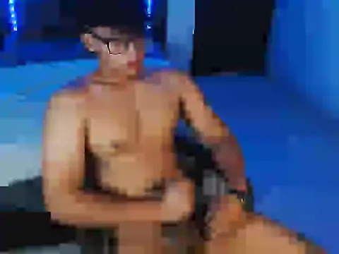 Mr_yisuzzn Live XXX chat