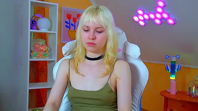 Chat XXX en directo de HannahHollis