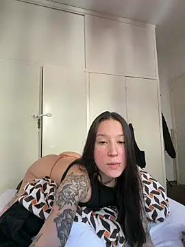 Saint600's Live XXX Chat