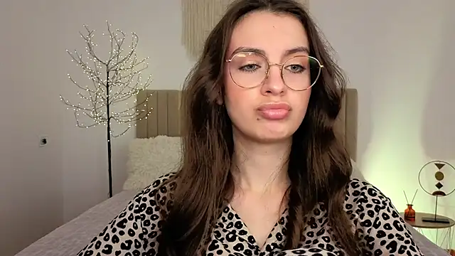 Real_cutie1 现场XXX聊天