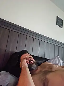 Roddog18 Live XXX-Chat